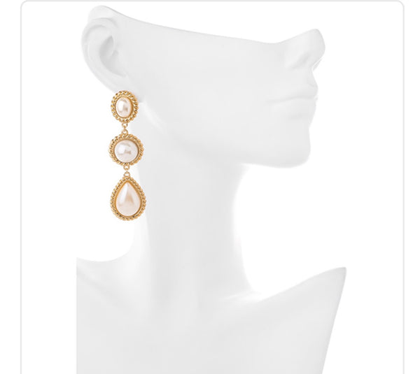 Perlina Earrings