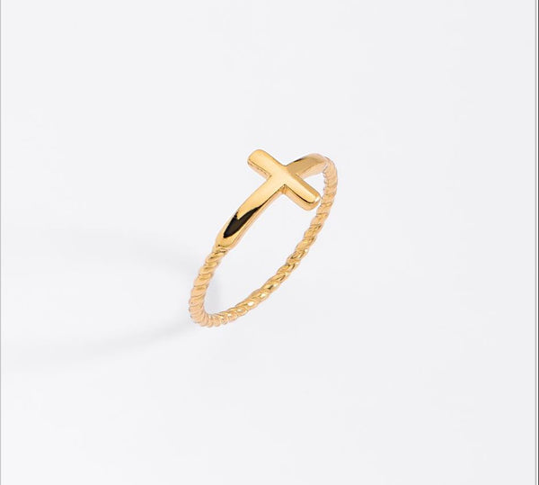 CROSS RING